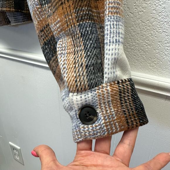 Elan Women’s Sz M Plaid Pattern Short Jacket, Pockets, Blue, Brown, Tan & Cream - Picture 9 of 15